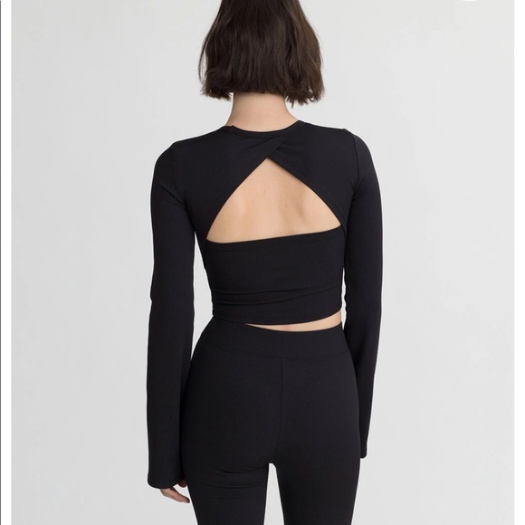 NYLORA Tops - Nylora-COLVIN RIBBED TOP BLACK